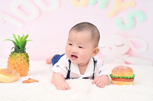 防城港两岁宝宝晚上哭